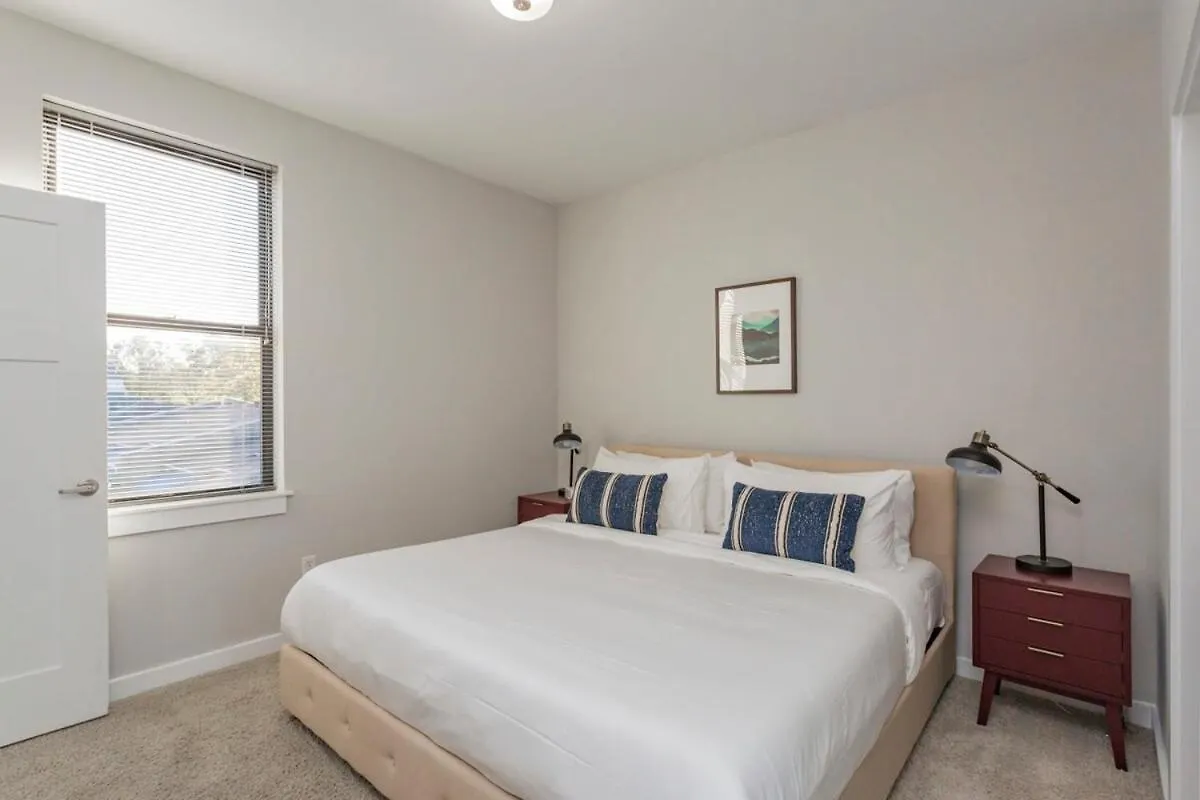 Two Cozysuites Stylish Music Row Condos W Parking ناشفيل 0*,  الولايات المتحدة الأمريكية