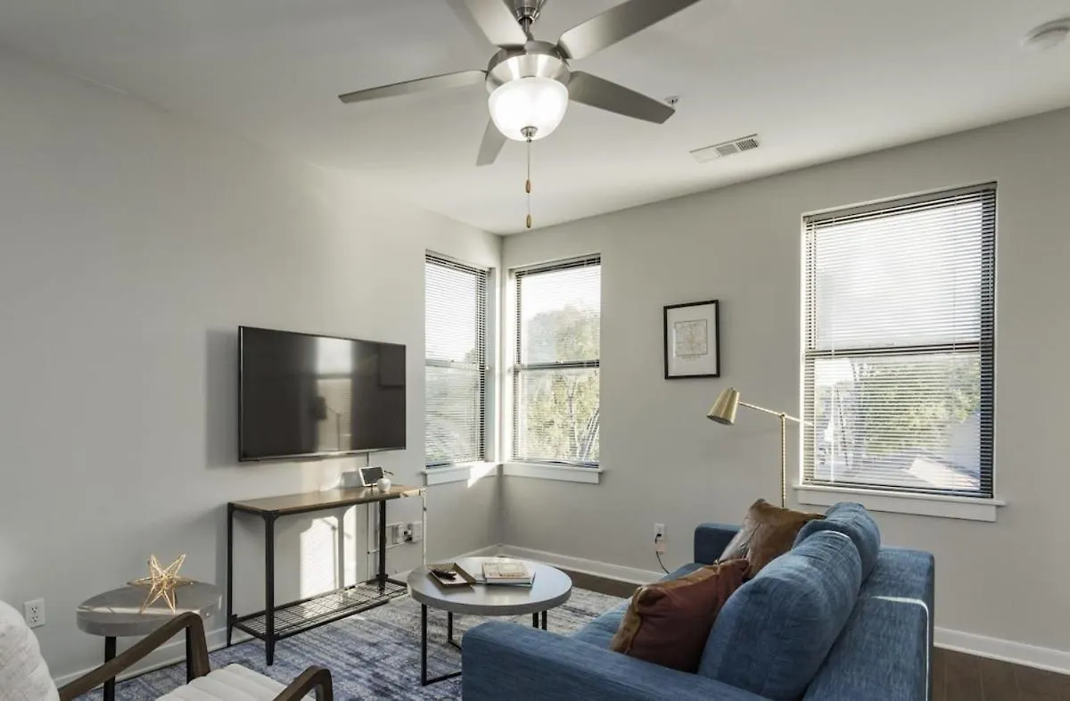 Two Cozysuites Stylish Music Row Condos W Parking ناشفيل شقة