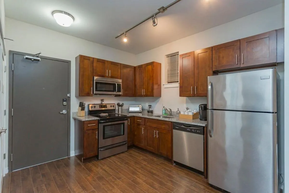 Two Cozysuites Stylish Music Row Condos W Parking ناشفيل شقة