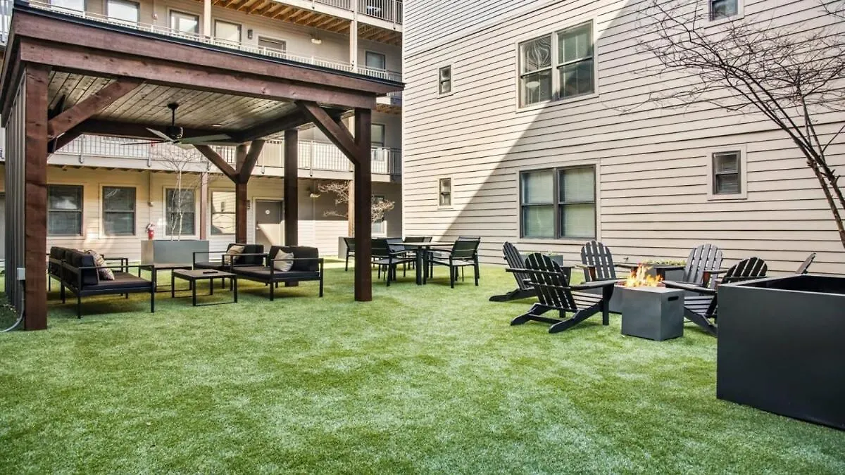 Two Cozysuites Stylish Music Row Condos W Parking ناشفيل شقة